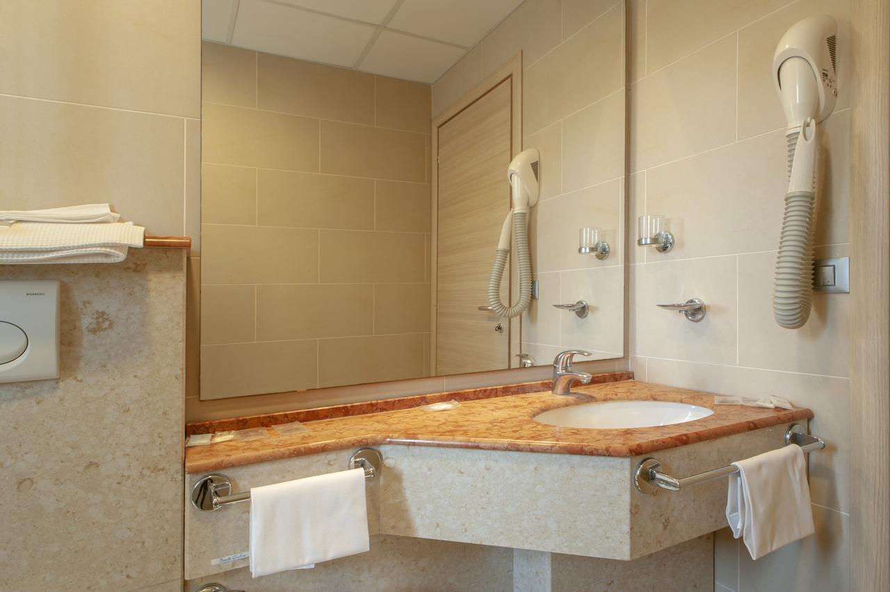 Residence Villa Lo Scoglietto San Vincenzo Pokoj fotografie